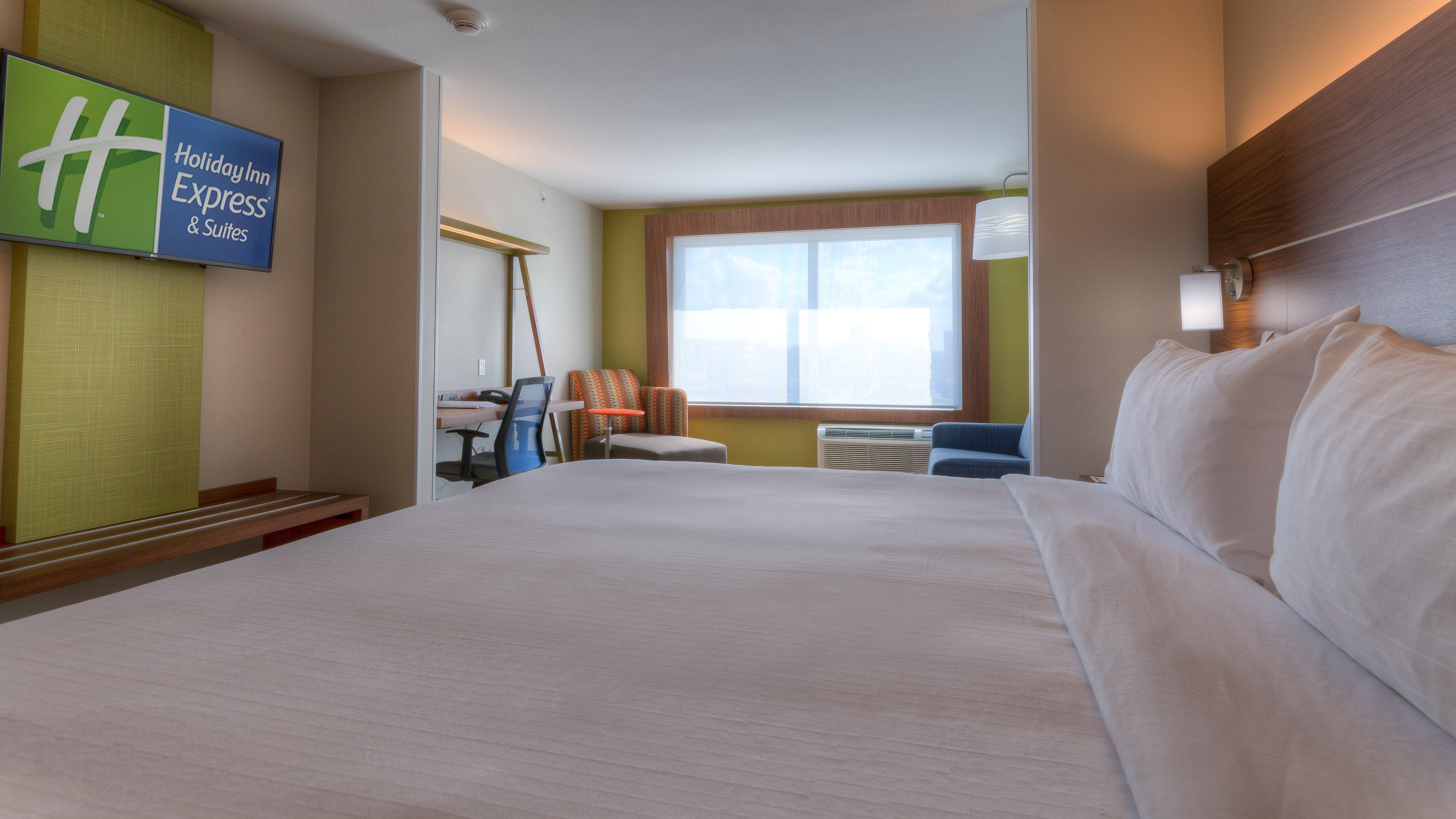 Holiday Inn Express & Suites Tulsa Midtown By Ihg Exterior photo