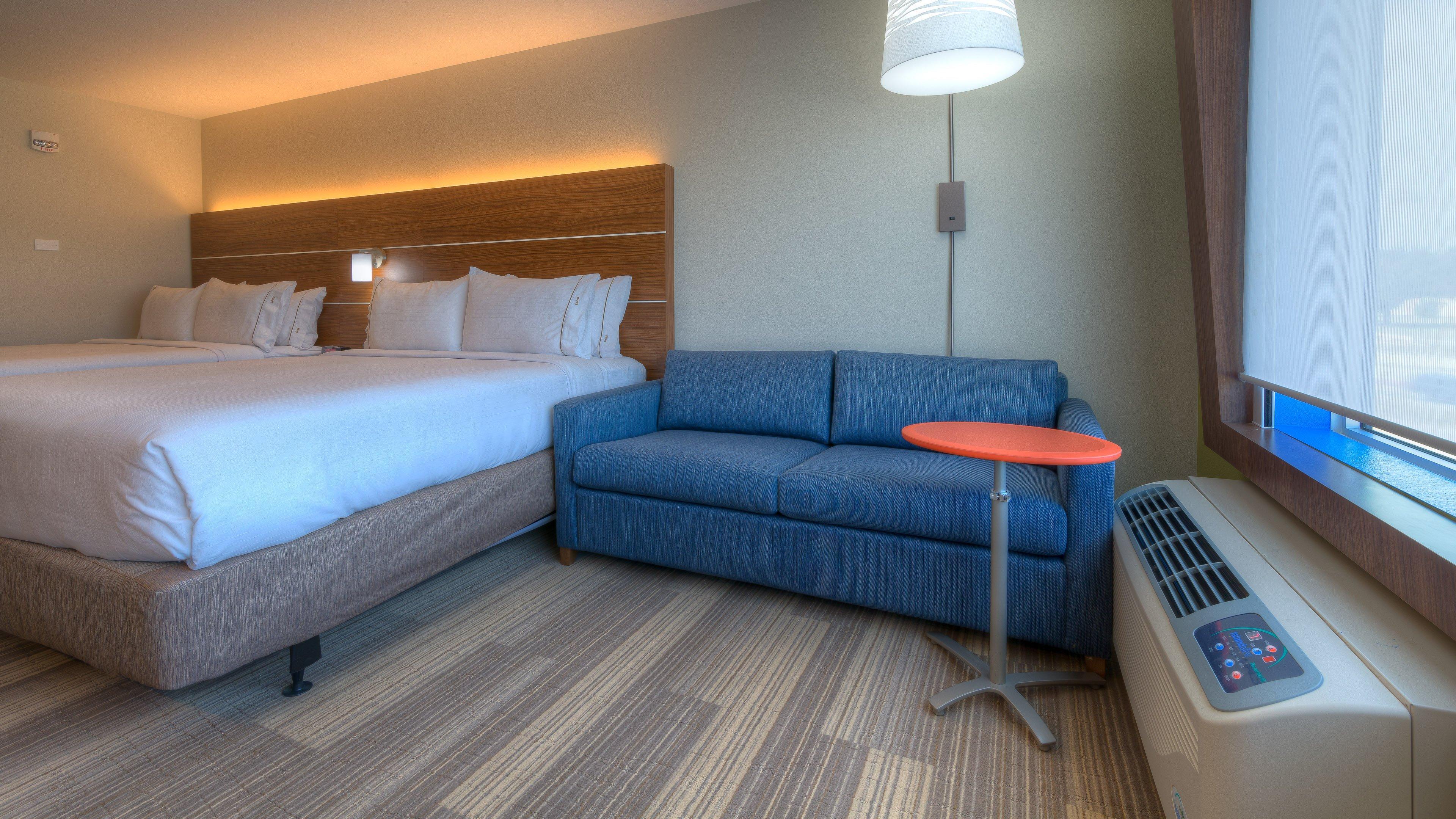 Holiday Inn Express & Suites Tulsa Midtown By Ihg Exterior photo